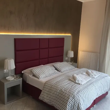 Sant'oronzo 4* Лечче