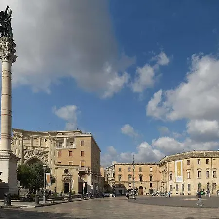 Sant'oronzo 2* Lecce